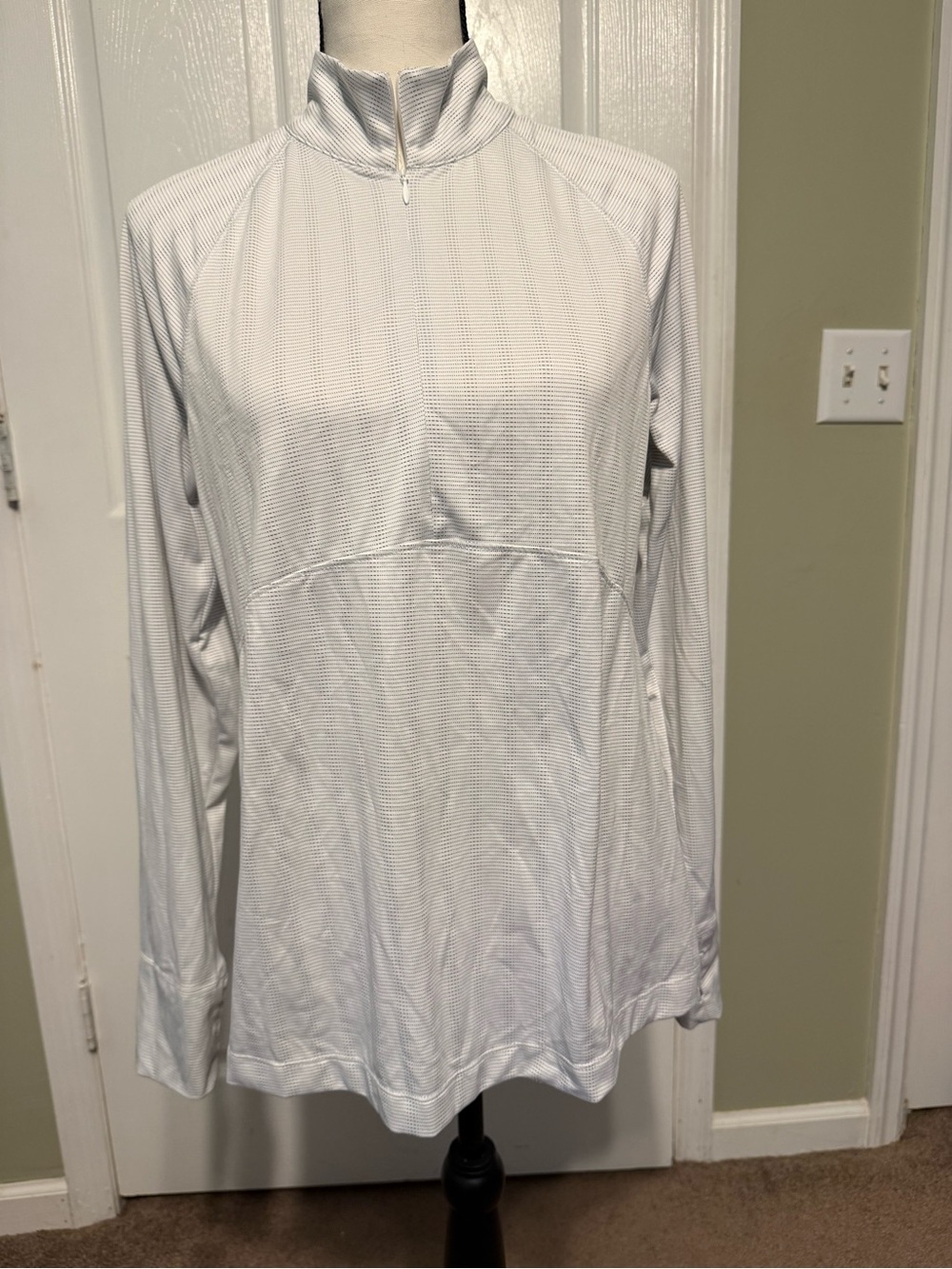 Cutter & Buck Light Gray Quarter-Zip Long Sleeve Pullover